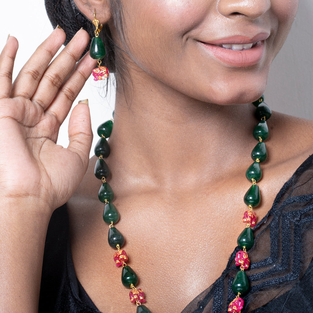 GREEN AND PINK NECKLACE SET