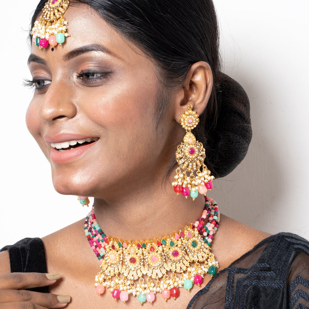 GOLDEN KARIGARI MULTICOLOR NECKLACE SET WITH MANG TIKA