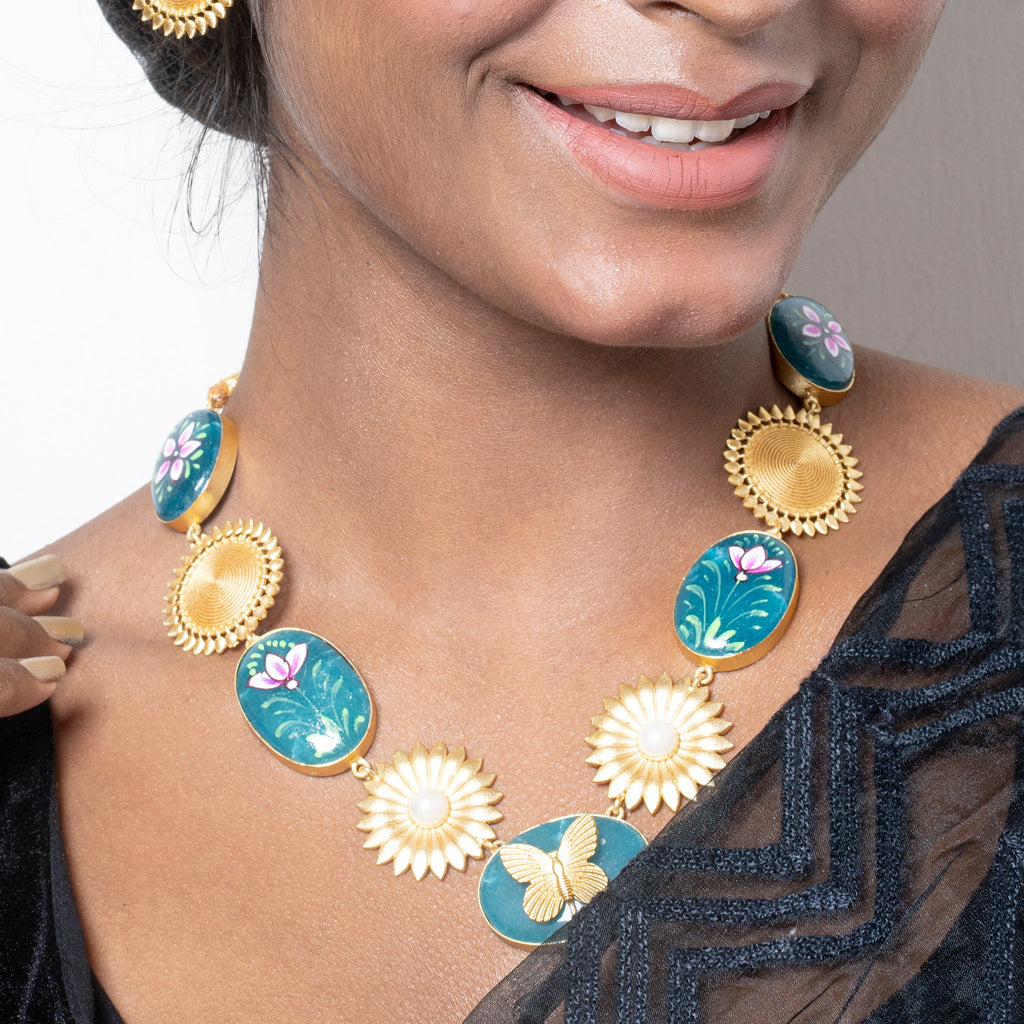 GOLDEN AND BLUE HAND PAINTED NECKLACE SET