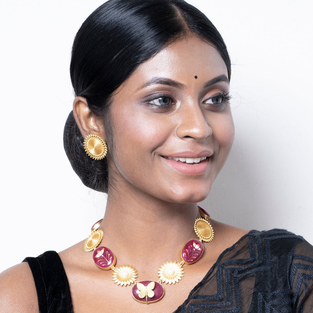 GOLDEN AND RED HAND PAINTED NECKLACE SET