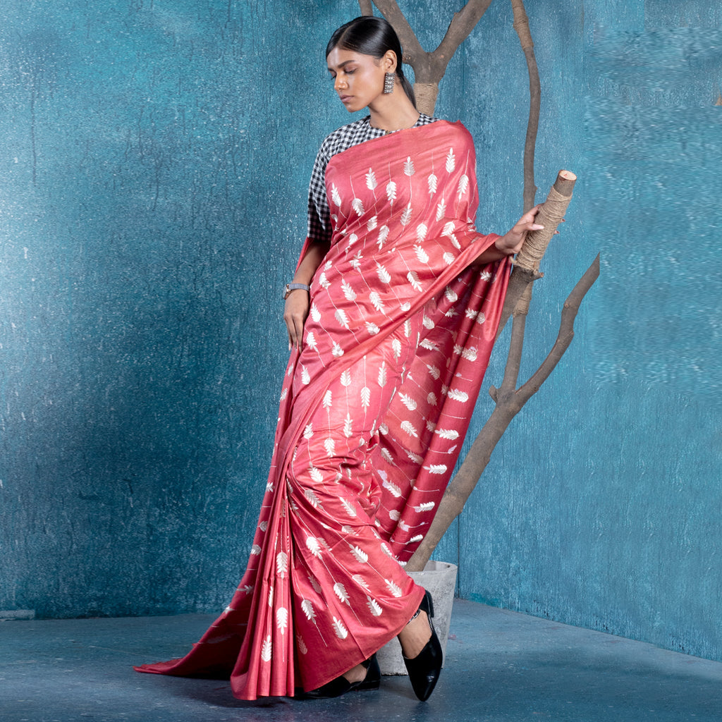 RED SLUB BLENDED COTTON SAREE WITH IVORY THREAD EMBROIDERY