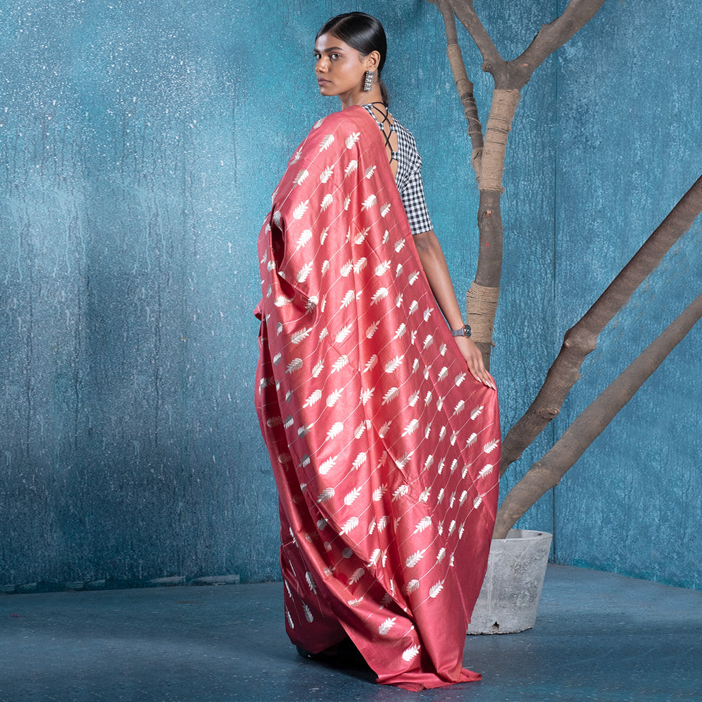 RED SLUB BLENDED COTTON SAREE WITH IVORY THREAD EMBROIDERY