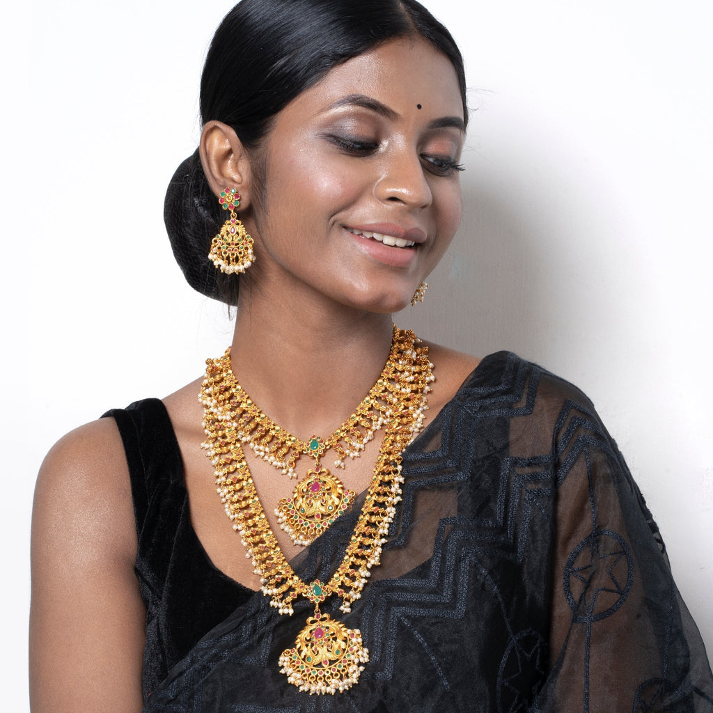 GOLDEN AMBI SOUTHINDIAN NECKLACE SET